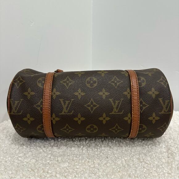 Louis Vuitton Monogram Papillon 26 Hand Bag Authentic - Picture 10 of 15